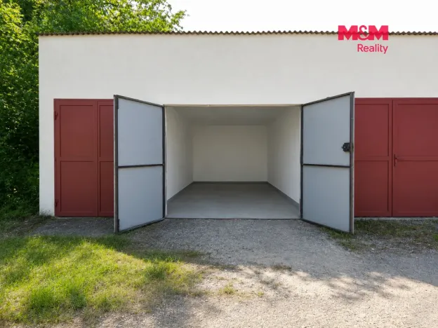 Prodej garáže, Praha, Na Hutmance, 18 m2