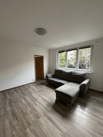 Pronájem bytu 2+1, Olomouc - Nové Sady, Rožňavská, 44 m2