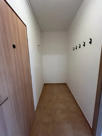 Pronájem bytu 2+1, Olomouc - Nové Sady, Rožňavská, 44 m2