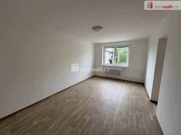 Pronájem bytu 3+1, Milín, U stadionu, 77 m2