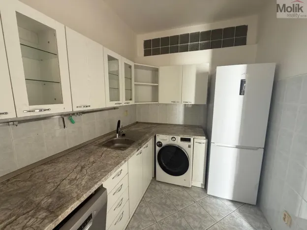 Pronájem bytu 3+1, Chomutov, Školní, 80 m2