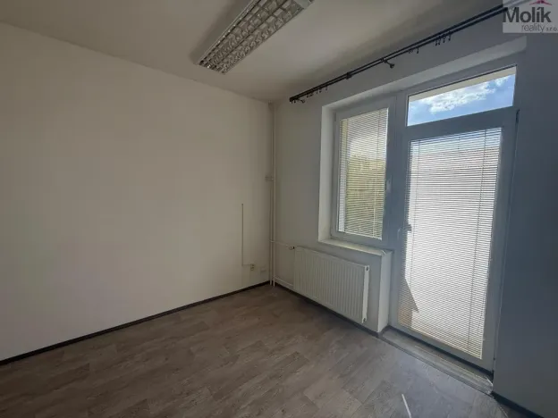 Pronájem bytu 3+1, Chomutov, Školní, 80 m2