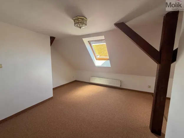 Pronájem bytu 3+1, Chomutov, Školní, 80 m2