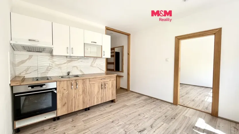 Pronájem bytu 1+1, Louny, Slovenského národního povstání, 38 m2