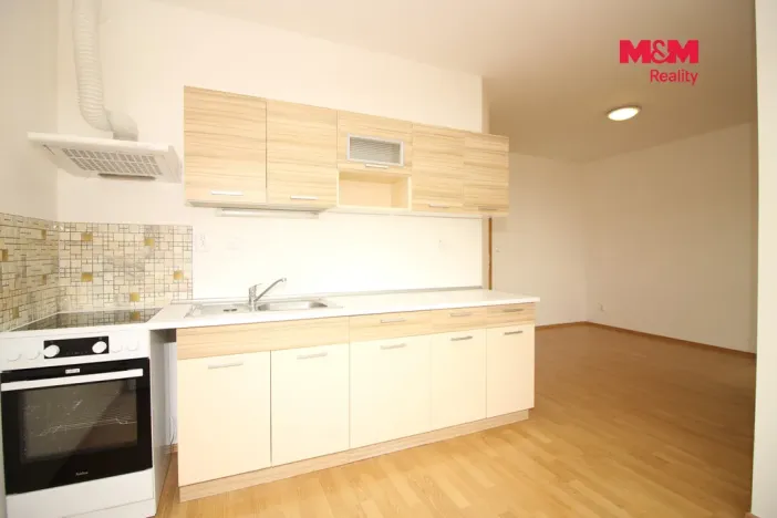 Pronájem bytu 1+kk, Klecany, V Honech, 32 m2