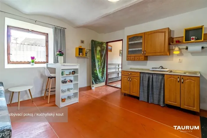 Prodej rodinného domu, Kolinec - Vlčkovice, 42 m2