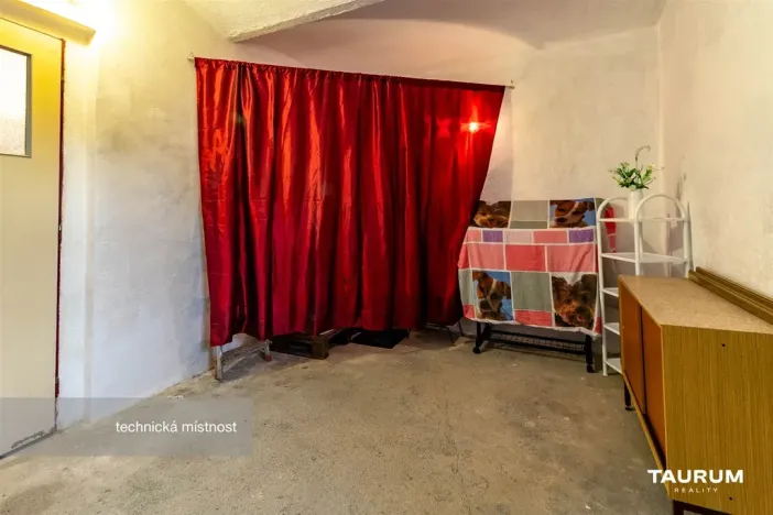 Prodej rodinného domu, Kolinec - Vlčkovice, 42 m2