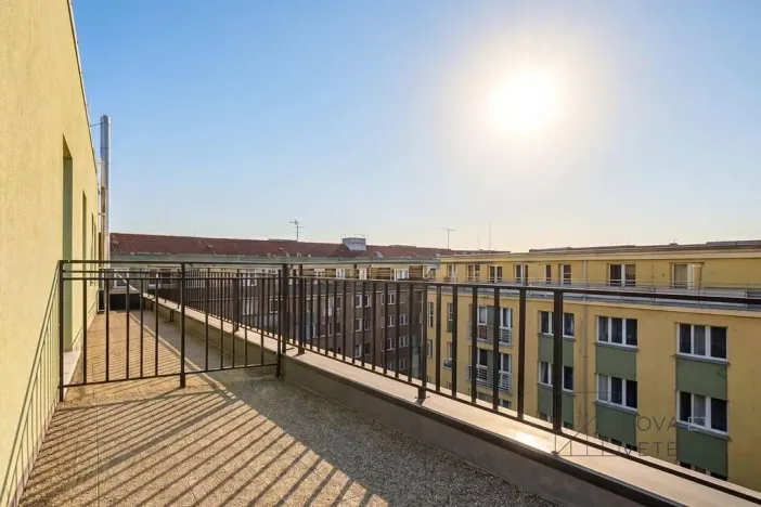 Prodej bytu 3+kk, Praha - Vršovice, K louži, 55 m2
