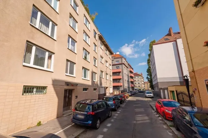Prodej bytu 3+kk, Praha - Nusle, Hradeckých, 75 m2
