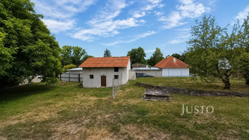 Prodej rodinného domu, Bernartice - Kolišov, 514 m2