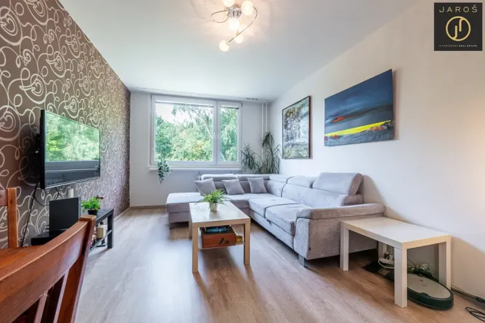 Prodej bytu 3+1, Praha - Kobylisy, Jelínkova, 61 m2
