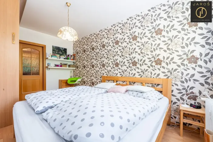 Prodej bytu 3+1, Praha - Kobylisy, Jelínkova, 61 m2