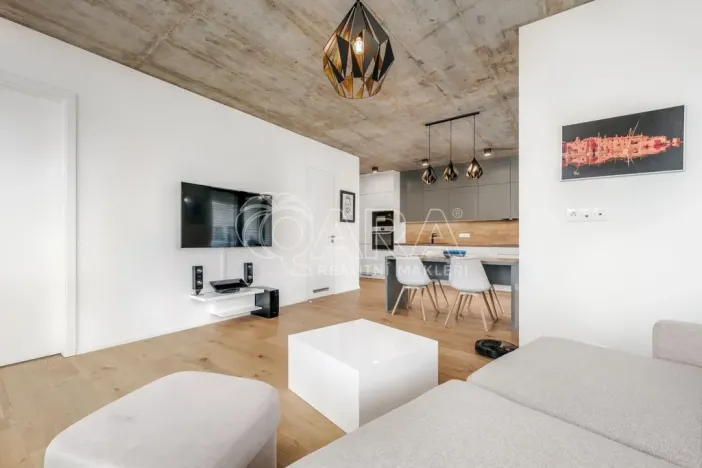 Pronájem bytu 2+kk, Praha - Karlín, Breitfeldova, 66 m2