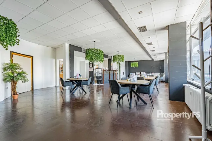 Prodej obchodního prostoru, Český Těšín, Kysucká, 1500 m2
