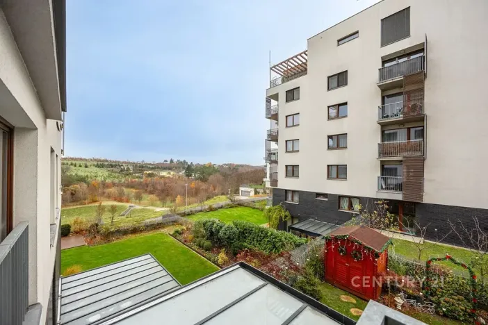 Pronájem bytu 2+kk, Praha - Hrdlořezy, Učňovská, 51 m2