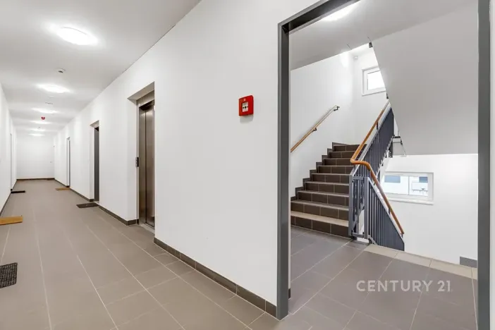 Prodej bytu 1+kk, Praha - Hlubočepy, Fabiánové, 31 m2