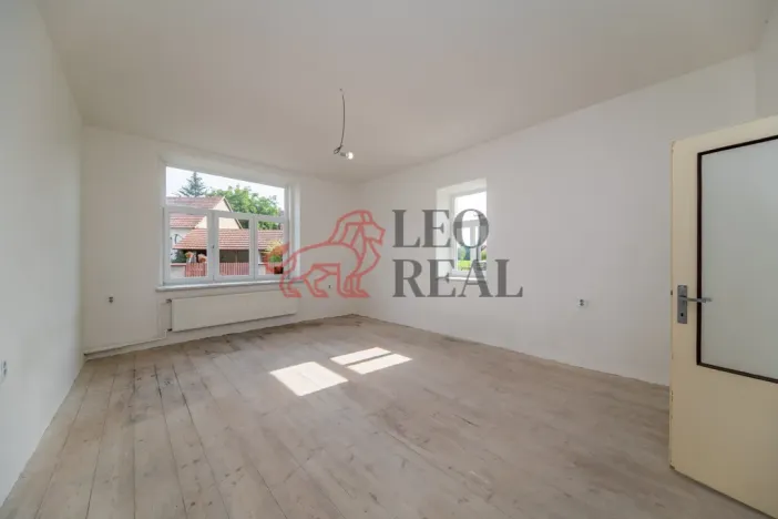 Prodej rodinného domu, Načeradec - Dolní Lhota, 321 m2