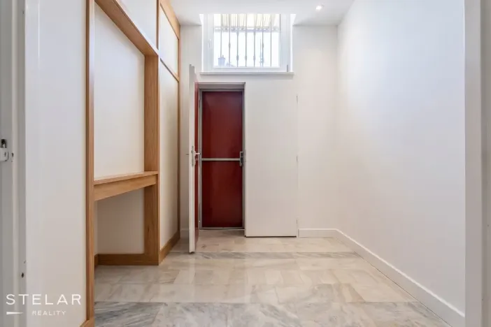 Prodej obchodního prostoru, Opava, 230 m2