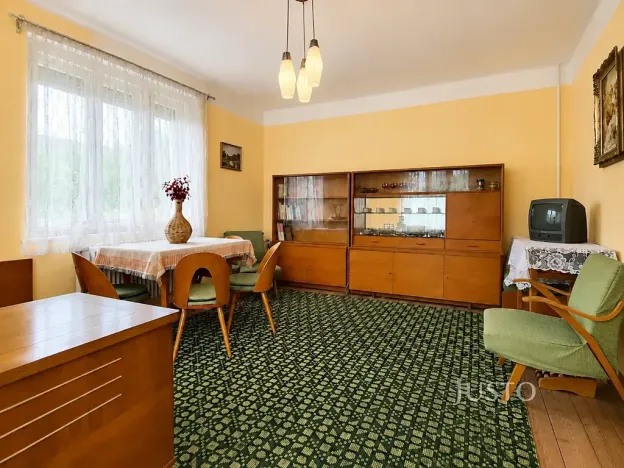 Prodej rodinného domu, Bernartice, 514 m2