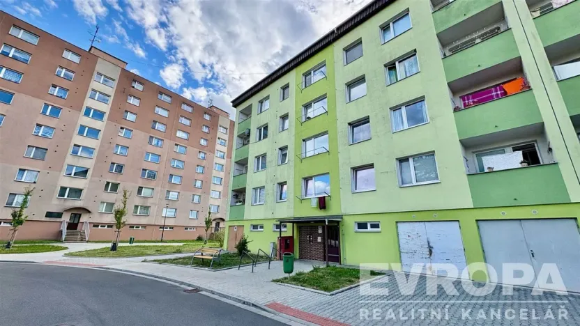 Pronájem bytu 2+1, Litovel, Uničovská, 46 m2