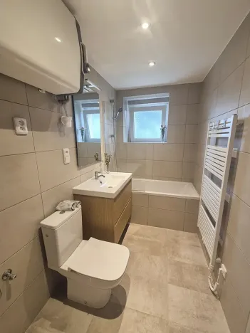 Pronájem bytu 2+1, Kladno, Petrohradská, 50 m2