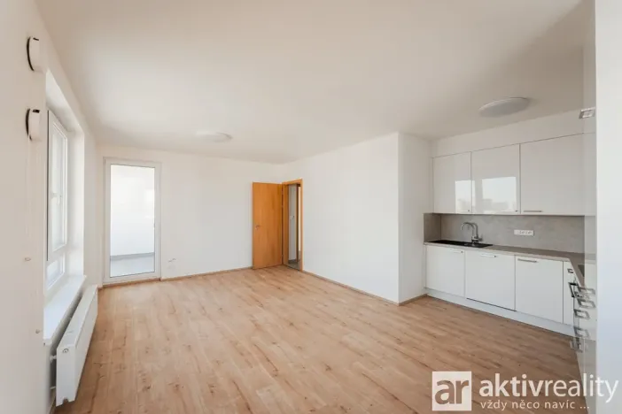 Pronájem bytu 4+kk, Praha - Ruzyně, Stočesova, 106 m2