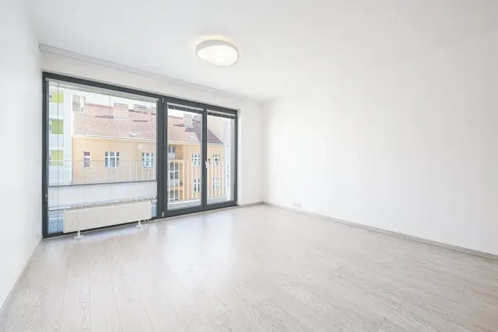 Pronájem bytu 3+kk, Praha - Karlín, Sokolovská, 88 m2