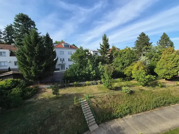 Prodej bytu 2+1, Praha - Troja, Na Šutce, 60 m2