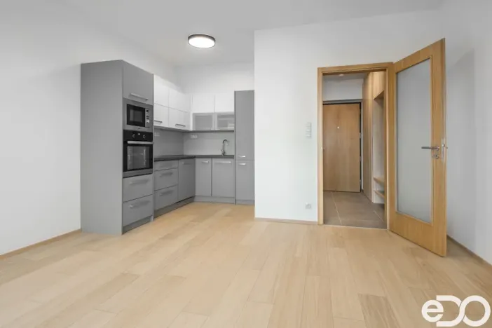 Pronájem bytu 2+kk, Praha - Dolní Chabry, K Beranovu, 74 m2