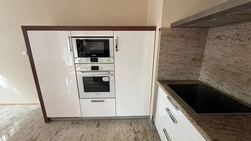 Pronájem rodinného domu, Praha - Řeporyje, Dělená, 170 m2