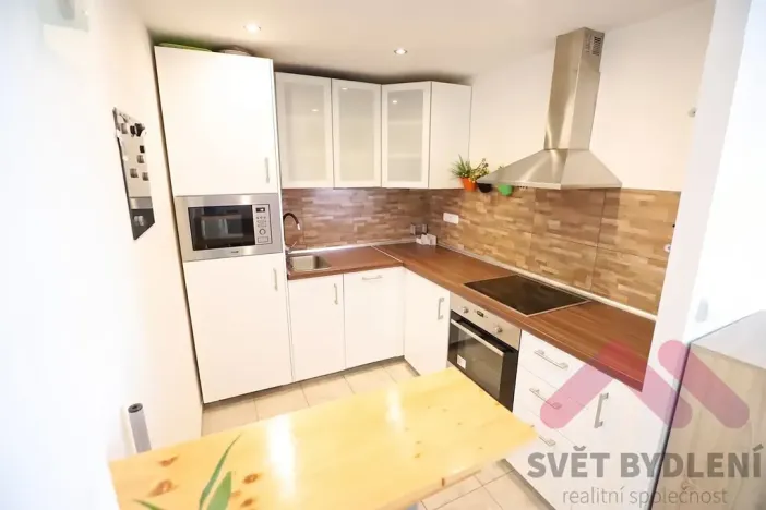 Pronájem bytu 2+kk, Praha - Stodůlky, Petržílkova, 50 m2