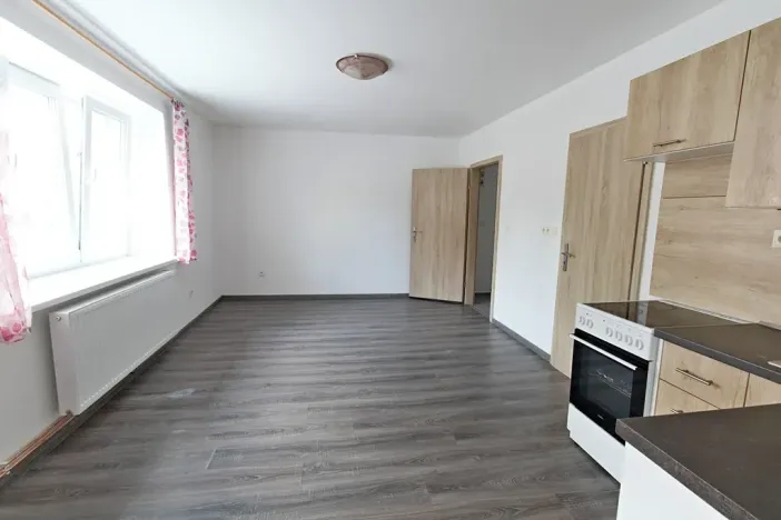 Pronájem bytu 2+kk, Domažlice, Pelnářova, 50 m2