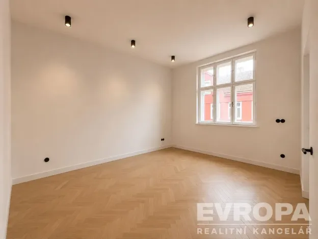 Pronájem bytu 3+kk, Břeclav, Denisova, 86 m2