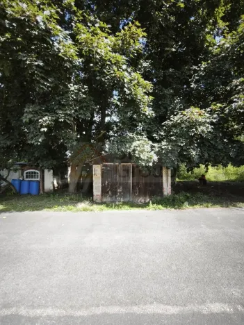 Prodej výrobních prostor, Jenišov, 700 m2