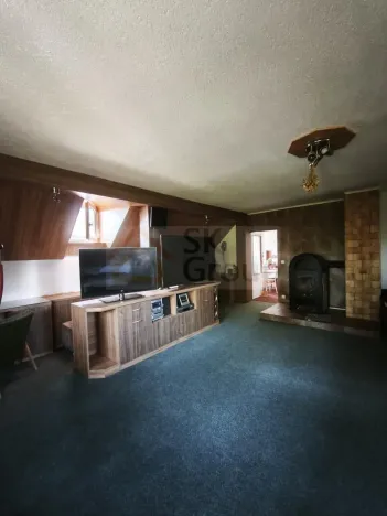Prodej výrobních prostor, Jenišov, 700 m2
