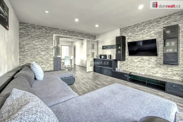 Prodej rodinného domu, Libiš, Střední, 150 m2
