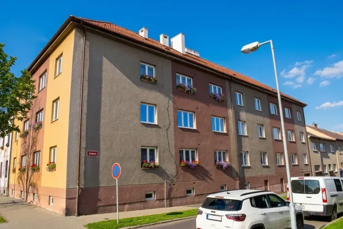 Pronájem bytu 3+1, Plzeň, U Světovaru, 70 m2
