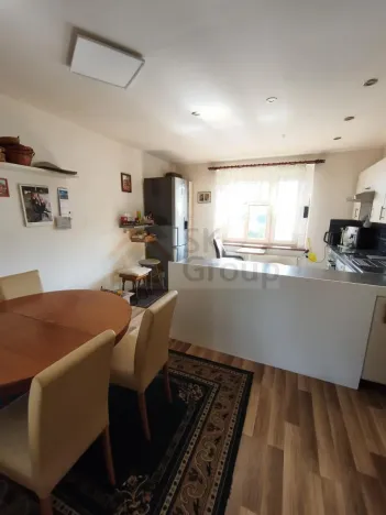 Prodej bytu 2+1, Karlovy Vary - Dvory, V. Meerwalda, 74 m2