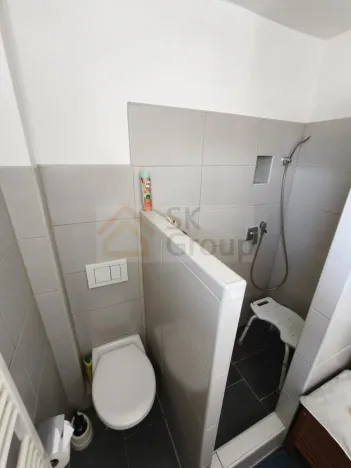 Prodej bytu 2+1, Karlovy Vary - Dvory, V. Meerwalda, 74 m2