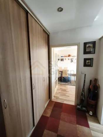 Prodej bytu 2+1, Karlovy Vary - Dvory, V. Meerwalda, 74 m2