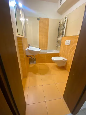 Pronájem bytu 2+kk, Praha - Čakovice, Bermanova, 56 m2