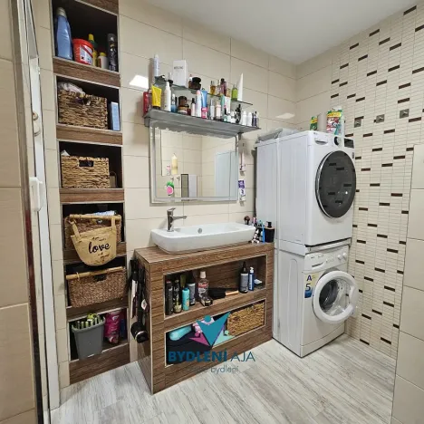 Pronájem bytu 2+1, Krupka, Sídliště, 55 m2