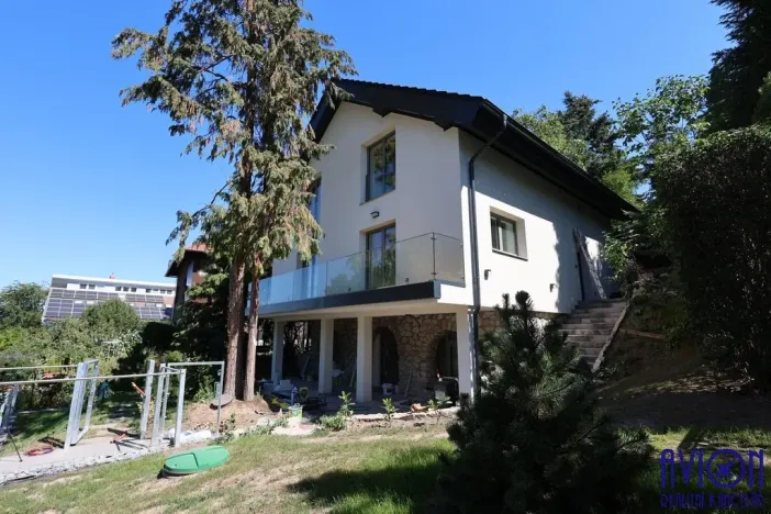 Pronájem bytu 4+kk, Praha - Stodůlky, V borovičkách, 88 m2