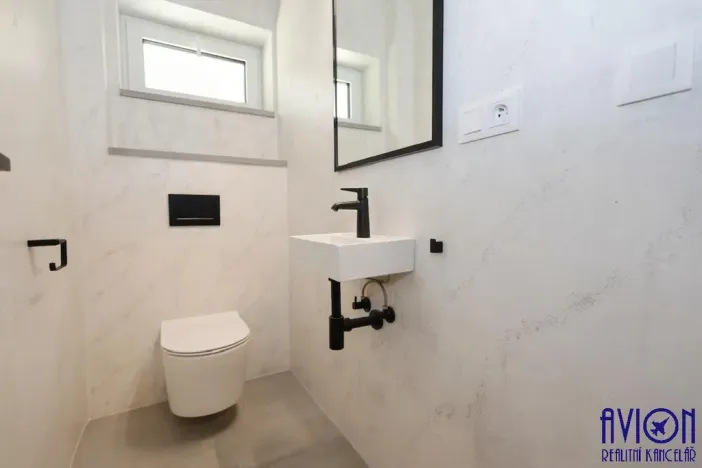 Pronájem bytu 4+kk, Praha - Stodůlky, V borovičkách, 88 m2