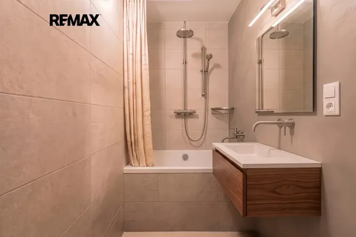 Prodej bytu 2+kk, Praha - Kamýk, Machuldova, 42 m2