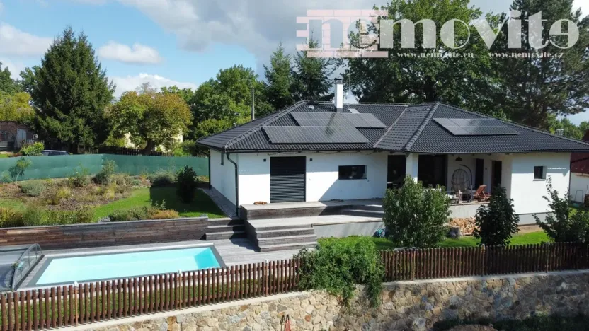 Prodej rodinného domu, Sulice, Staroželivecká, 157 m2