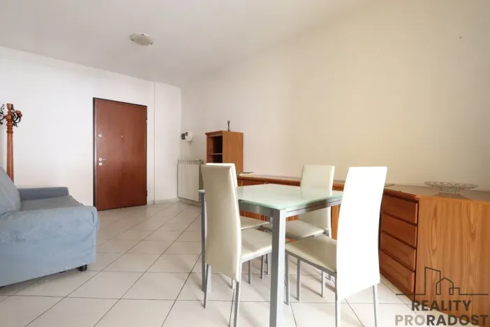 Prodej bytu 3+1, Villa Rosa,, 91 m2