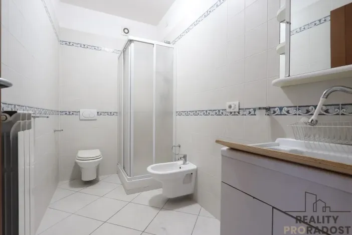 Prodej bytu 3+1, Villa Rosa,, 91 m2