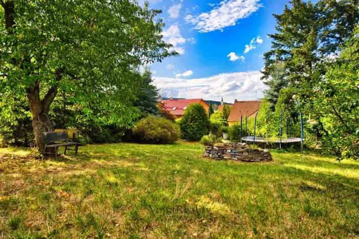 Prodej rodinného domu, Cholina, 160 m2