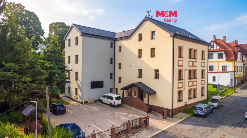 Prodej restaurace, Jablonec nad Nisou, Raisova, 889 m2